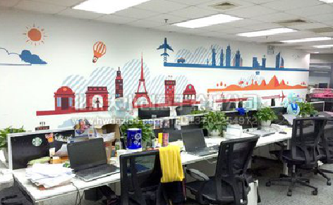 长丰教你设计办公室墙绘的方法。