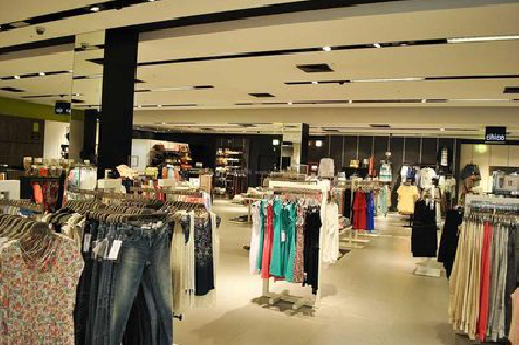 长丰商场里的店面怎么装修？