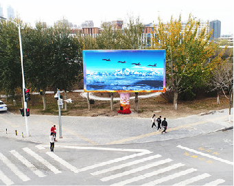 长丰户外大屏广告投放要点。